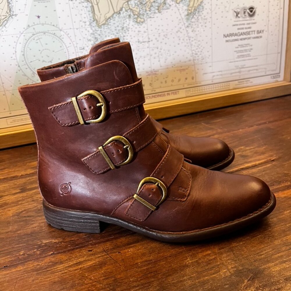 BORN Women's Nivine Leather Buckles Ankle Boot/Side Zip Size US 6.5 M Brown
